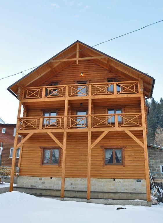 Guest House Svitliza Yaremche Exterior photo